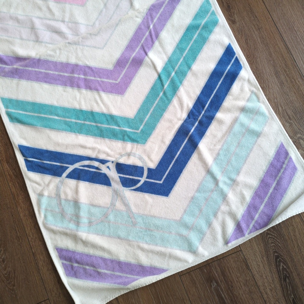 Vtg OP Ocean Pacific Logo Beach Towel Chevron Retro Purple Blue Surfer‎ 28x58